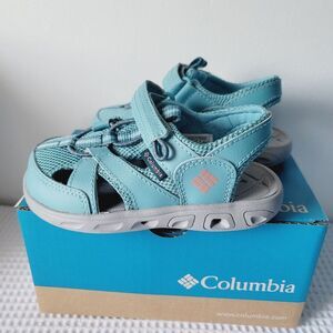 Columbia Toddler girls Techsun Wave  Sandal size 11 Waterproof Shoes